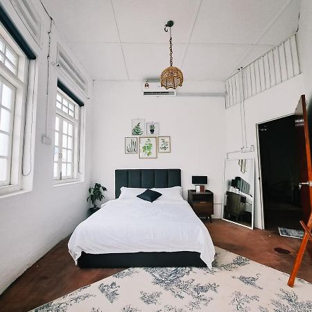 111 Hutton Lane Hostel Джорджтаун Екстер'єр фото
