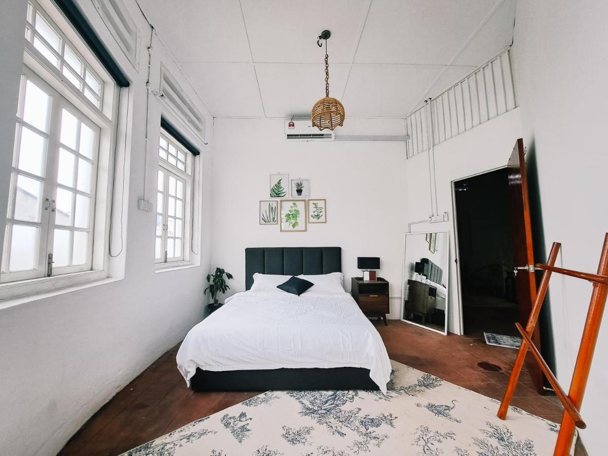 111 Hutton Lane Hostel Джорджтаун Екстер'єр фото