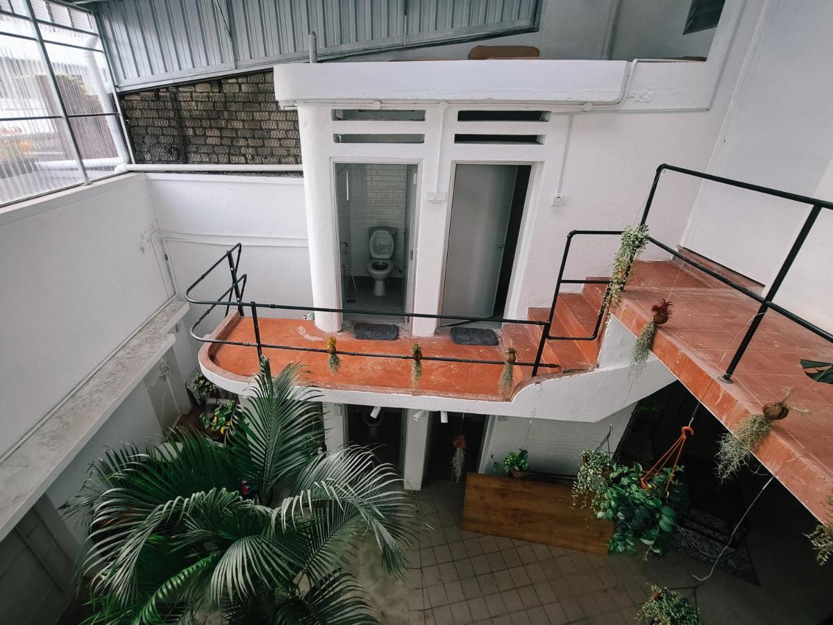 111 Hutton Lane Hostel Джорджтаун Екстер'єр фото