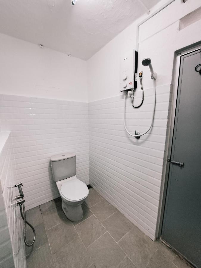 111 Hutton Lane Hostel Джорджтаун Екстер'єр фото