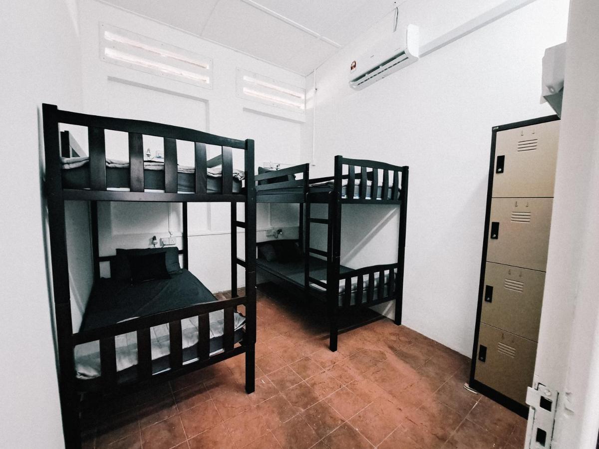 111 Hutton Lane Hostel Джорджтаун Екстер'єр фото