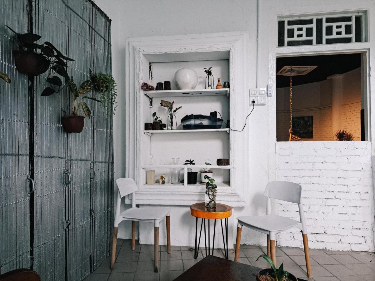 111 Hutton Lane Hostel Джорджтаун Екстер'єр фото